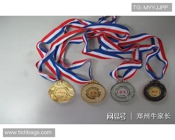 杨娜独家揭秘羽毛球技巧与心得分享助你提升竞技水平